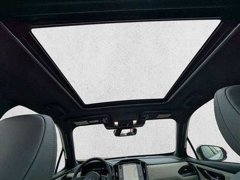 Used 2025 Subaru Forester Limited image 19