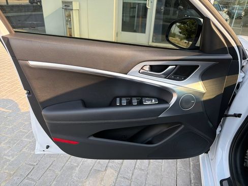 Used 2019 Genesis G70 3.3T Advanced w/ Elite Package AWD/4WD image 10