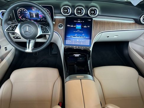 Used 2023 Mercedes-Benz C 300 Sedan image 15