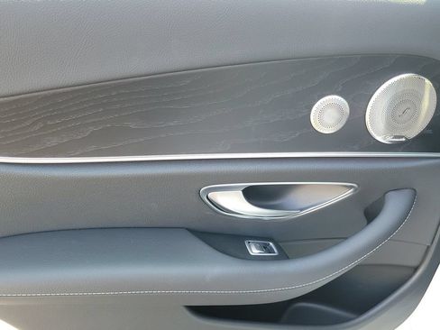 Used 2023 Mercedes-Benz E 350 Sedan image 16