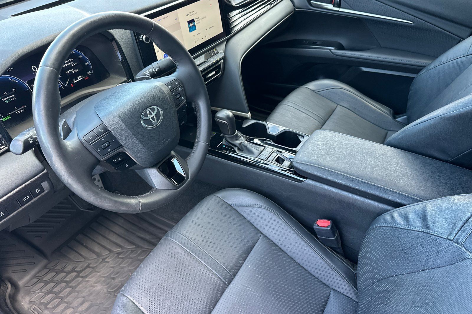 Certified 2025 Toyota Camry XSE FWD image 9
