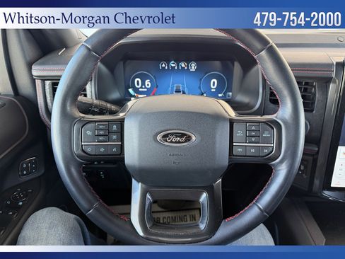 Used 2022 Ford Expedition Limited image 22