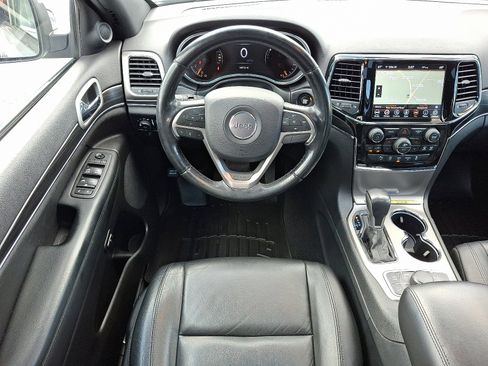 Used 2020 Jeep Grand Cherokee Limited image 11