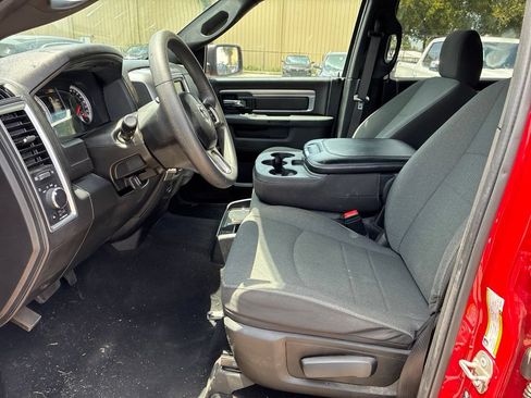 Used 2024 RAM 1500 Warlock AWD/4WD image 19