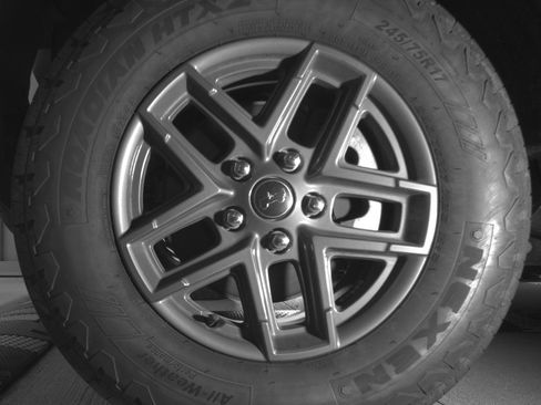 Used 2025 Jeep Wrangler Unlimited Sport AWD/4WD image 12