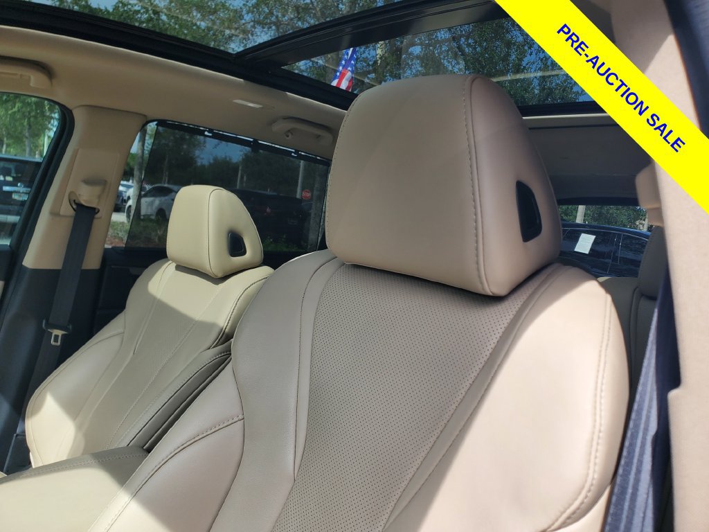 Used 2024 Acura MDX w/ Technology Package FWD image 18
