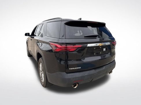Used 2023 Chevrolet Traverse LT FWD image 8