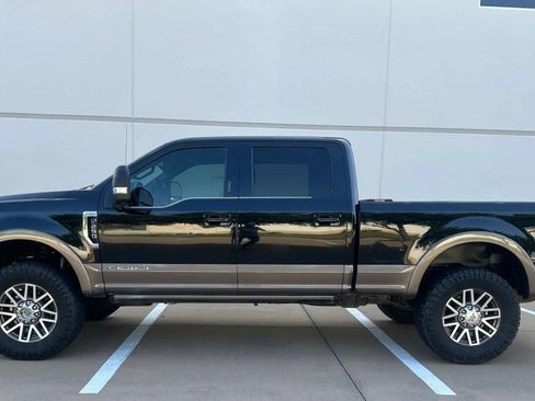 Used 2018 Ford F250 King Ranch w/ King Ranch Ultimate Package AWD/4WD image 1