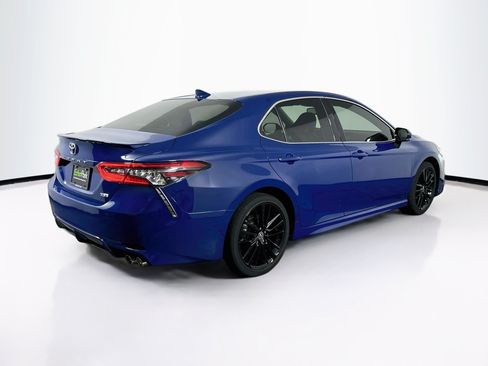 Used 2024 Toyota Camry XSE FWD image 9
