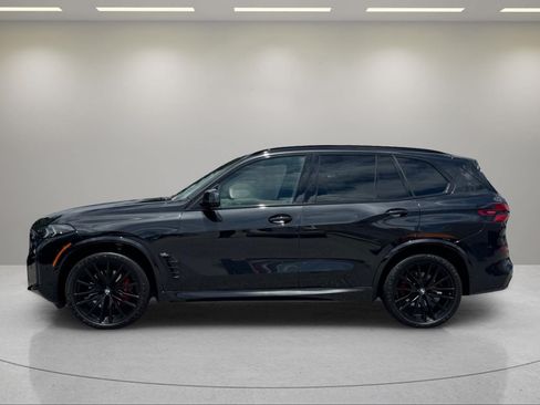 Used 2024 BMW X5 sDrive40i w/ M Sport Package RWD image 2