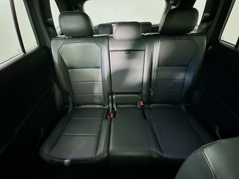 Used 2020 Volkswagen Tiguan SE R-Line w/ 3rd Row Seat Package image 13