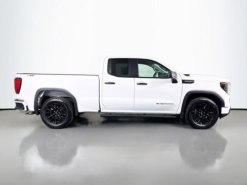 Used 2025 GMC Sierra 1500 Pro w/ Graphite Edition image 10
