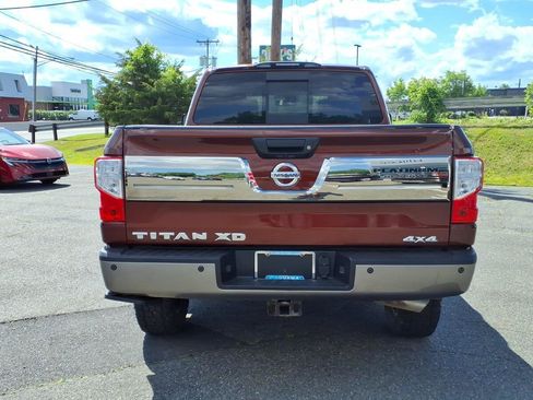 Used 2019 Nissan Titan Platinum Reserve w/ Platinum Utility Package AWD/4WD image 6
