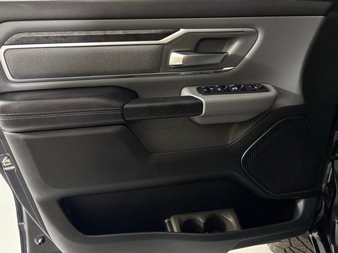 Used 2019 RAM 1500 Big Horn image 14