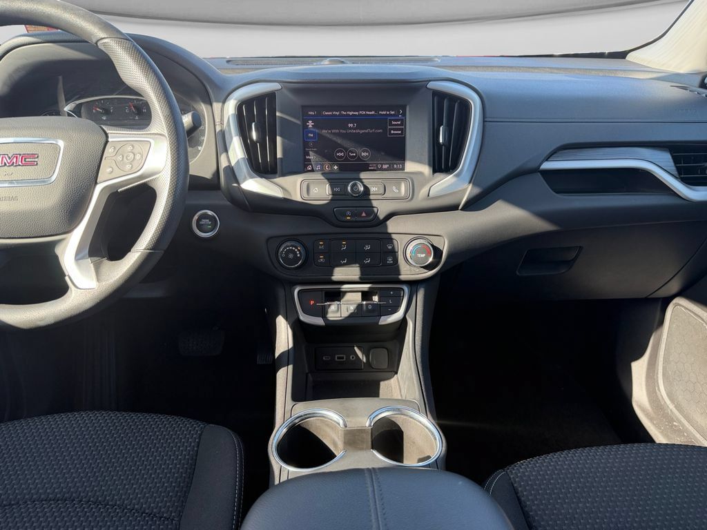 Used 2024 GMC Terrain SLE AWD/4WD image 15