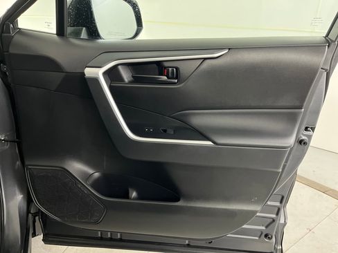 Used 2023 Toyota RAV4 LE image 30