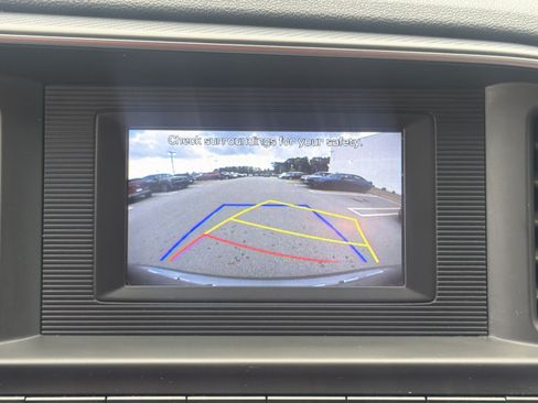 Used 2020 Hyundai Elantra SE FWD image 5