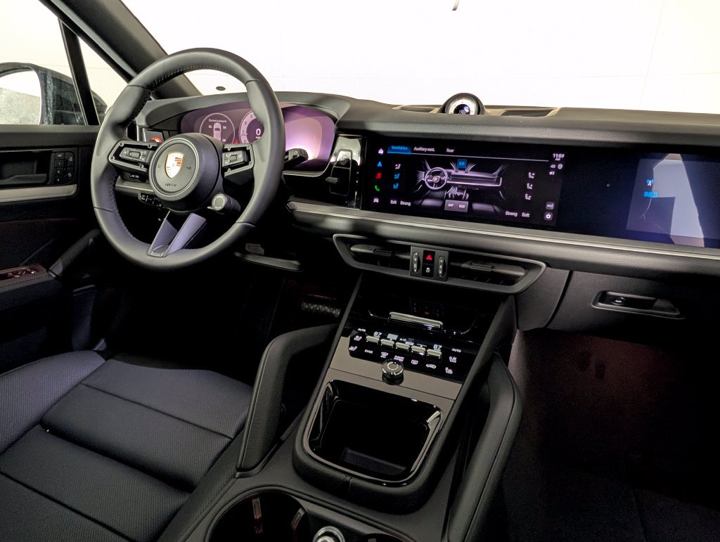 New 2026 Porsche Cayenne AWD/4WD image 22
