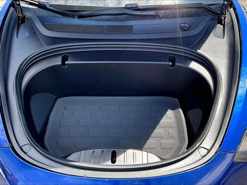 Used 2020 Tesla Model 3 Long Range AWD/4WD image 9