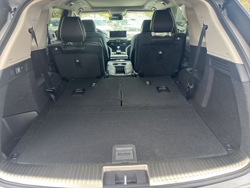 New 2026 Acura MDX SH-AWD w/ Advance Package image 14