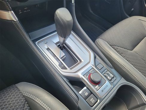 Used 2024 Subaru Forester Premium image 36