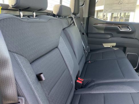 New 2026 GMC Sierra 1500 Elevation image 27