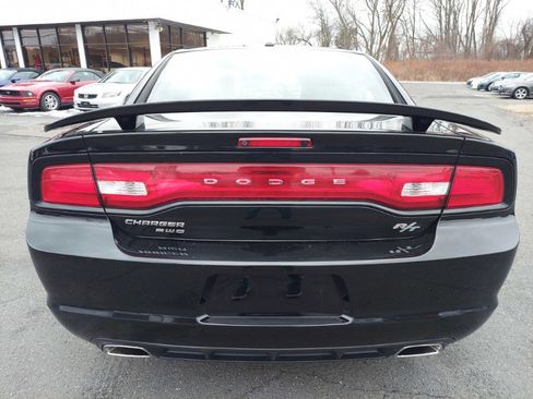 Used 2014 Dodge Charger R/T image 5