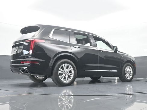 Used 2023 Cadillac XT6 Luxury image 65