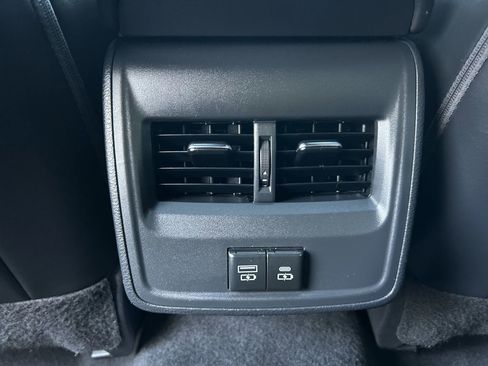 Used 2021 Toyota Avalon TRD image 33