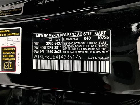 Used 2026 Mercedes-Benz E 53 AMG e 4MATIC Sedan image 32