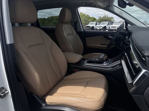 Used 2020 Audi Q7 3.0T Premium Plus w/ Premium Plus Package image 26