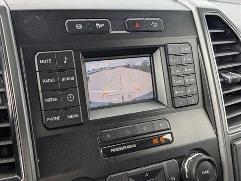 Used 2019 Ford F250 XLT w/ FX4 Off-Road Package image 12