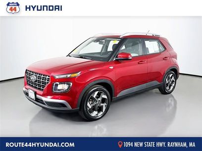 Used 2024 Hyundai Venue SEL