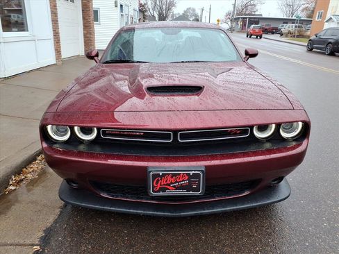 Used 2023 Dodge Challenger R/T image 3