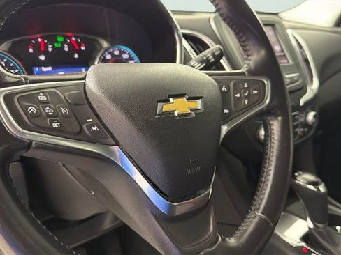 Used 2021 Chevrolet Equinox LT w/ Driver Convenience Package FWD image 22