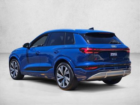 Used 2025 Audi SQ6 e-tron Premium Plus w/ Premium Plus AWD/4WD image 8