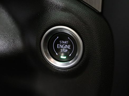 Used 2021 GMC Sierra 1500 Denali w/ Denali Ultimate Package AWD/4WD image 53