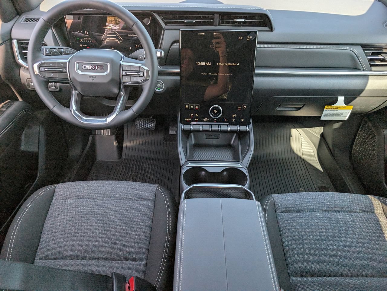 New 2027 GMC Terrain Elevation w/ LPO, Floor Liner Package FWD image 8