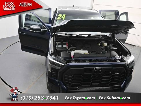 Used 2024 Toyota Tundra Limited AWD/4WD image 36
