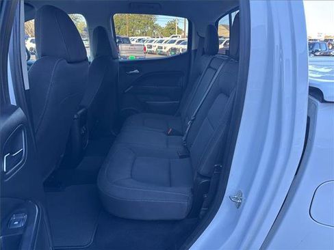 Used 2019 Chevrolet Colorado LT w/ LT Convenience Package image 14