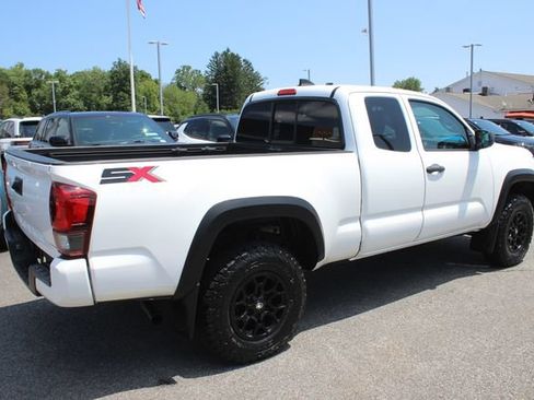Used 2021 Toyota Tacoma 4x4 Access Cab image 25