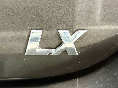 Used 2009 Kia Optima LX FWD image 39