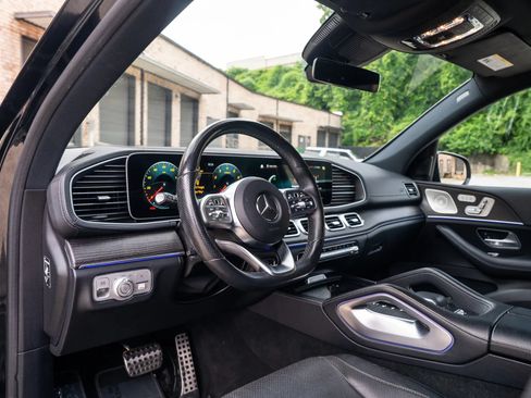 Used 2021 Mercedes-Benz GLS 580 4MATIC image 20