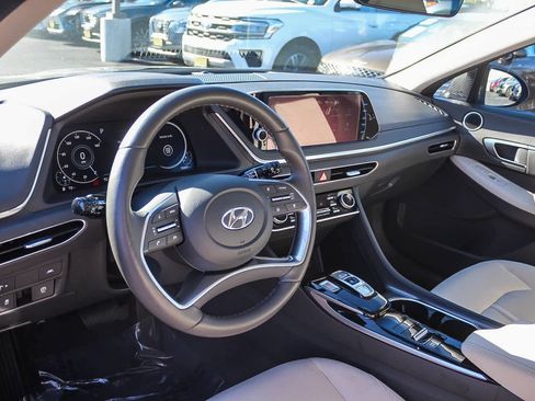 Certified 2023 Hyundai Sonata SEL w/ Convenience Package image 22