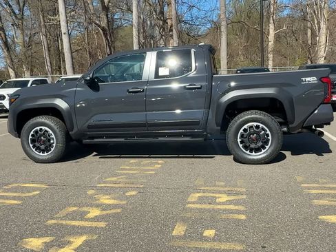 New 2026 Toyota Tacoma TRD Off-Road AWD/4WD image 5