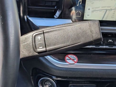 Used 2025 GMC Sierra 1500 SLT image 26