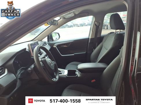 Used 2024 Toyota RAV4 XLE FWD image 14