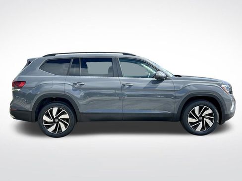 New 2026 Volkswagen Atlas SE FWD image 4