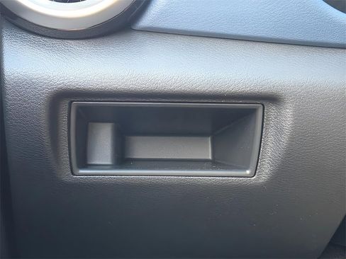 New 2025 Nissan Versa SV w/ Trunk Package image 22