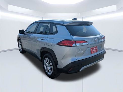 Used 2024 Toyota Corolla Cross L image 5